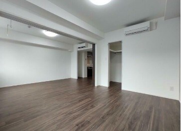 物件内観写真2　(11.4帖のきれいなLDK。)