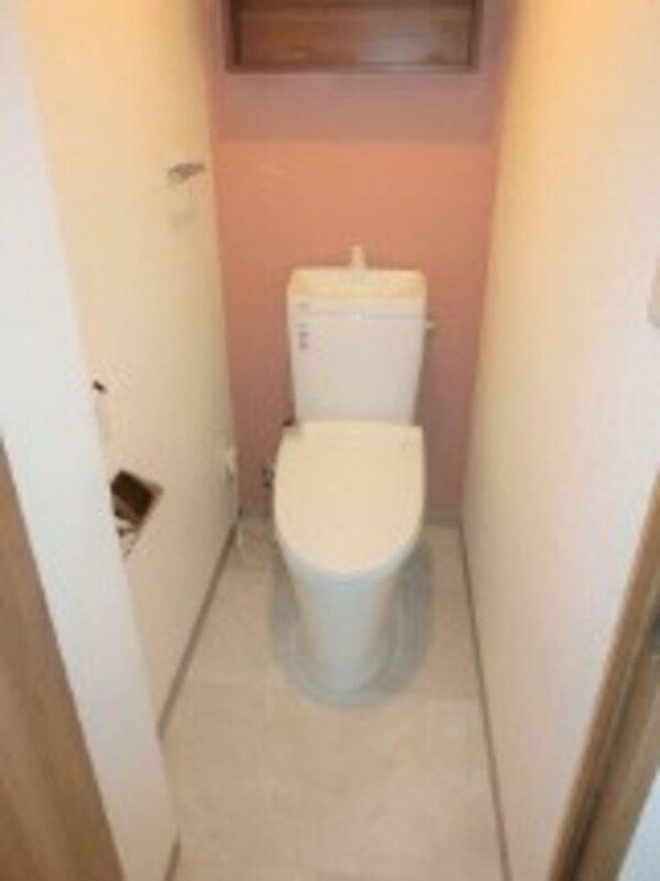 トイレ(温水洗浄便座。)