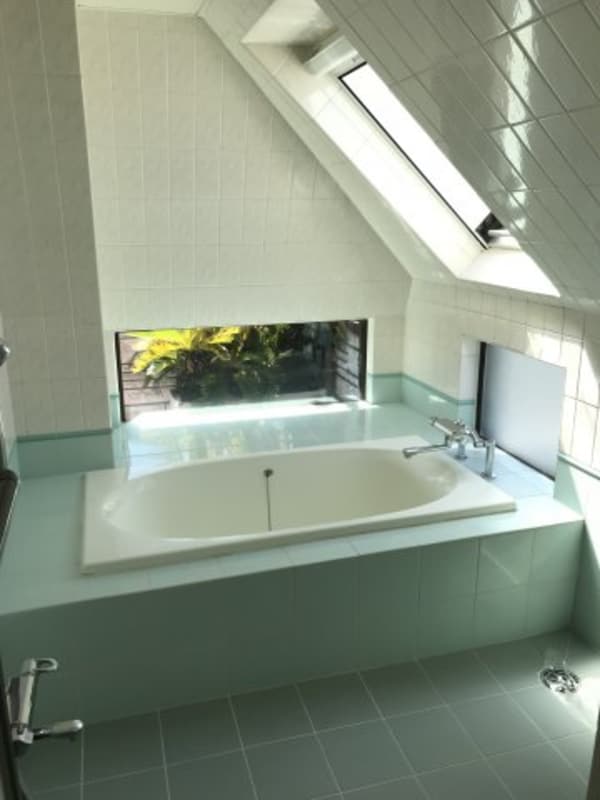 浴室(追い焚き機能付きバス。)