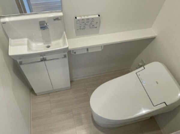 トイレ(タンクレストイレ！)