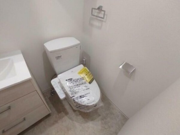 トイレ(温水洗浄便座。)