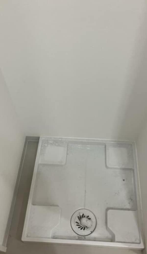 建物設備(室内洗濯機置き場。)