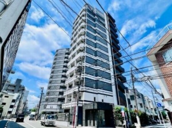 外観(鉄筋コンクリート造のがっちりとした造り。)