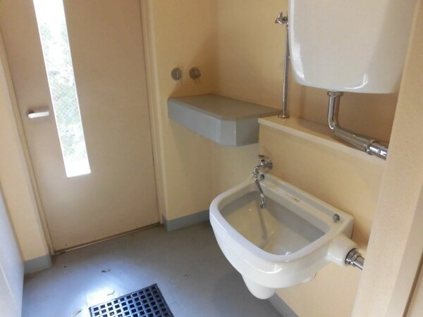 建物設備(ペット洗い場。)