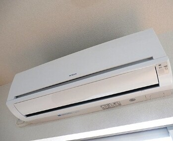 物件内観写真7　(エアコン完備。)