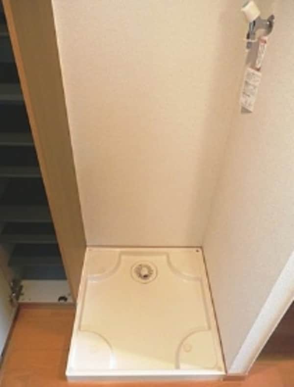 建物設備(室内洗濯機置き場。)