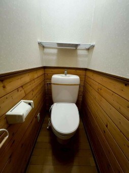 物件内観写真6　(温水洗浄便座。)