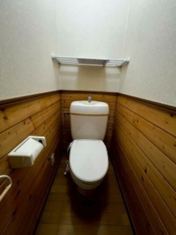 トイレ(温水洗浄便座。)