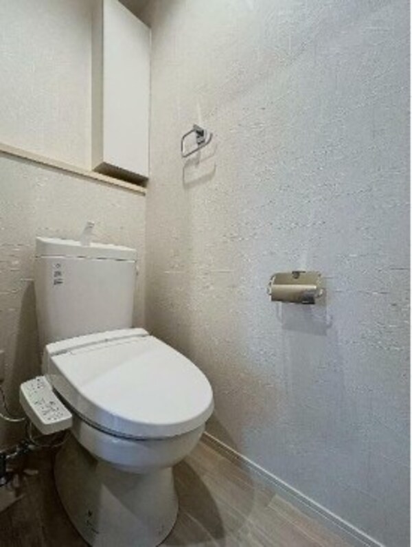 トイレ(温水洗浄便座。)