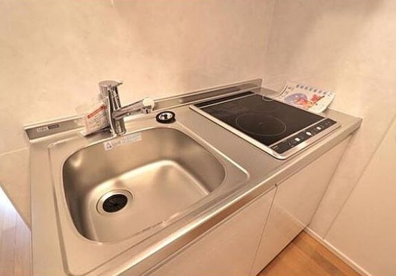 物件内観写真4　(IHクッキングヒーター！)