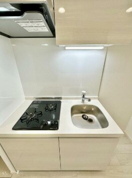 物件内観写真3　(システムキッチン。)