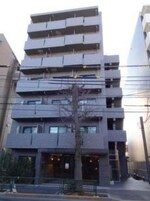 鉄筋コンクリート造のがっちりとした建物。