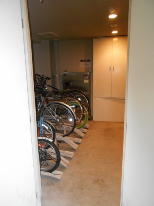 建物設備(駐輪場。)