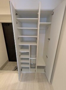 物件内観写真9　(シューズボックス完備。)