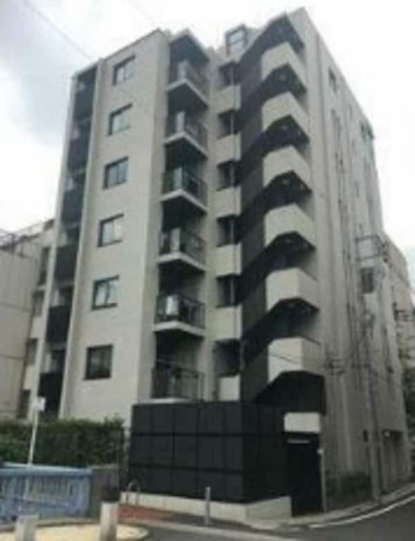 外観(鉄筋コンクリート造のがっちりとした建物。)