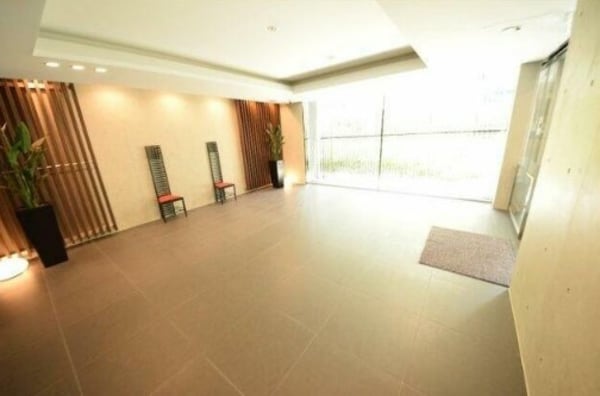 ロビー・ラウンジ