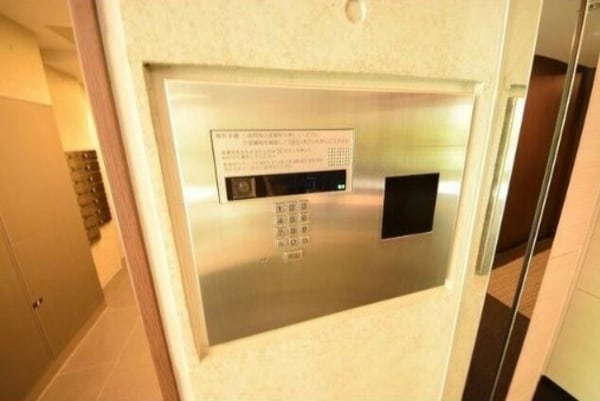 セキュリティ(モニター付きオートロックで防犯面も安心です！)