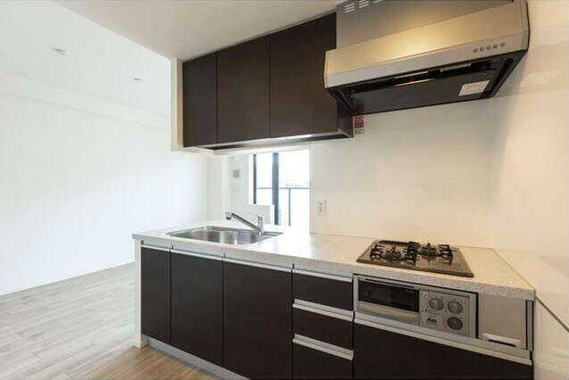 物件内観写真4　(システムキッチン。)