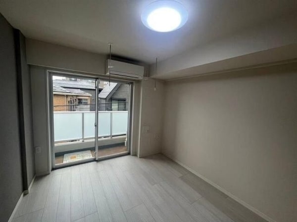 居室(7.8帖のきれいな洋室。)