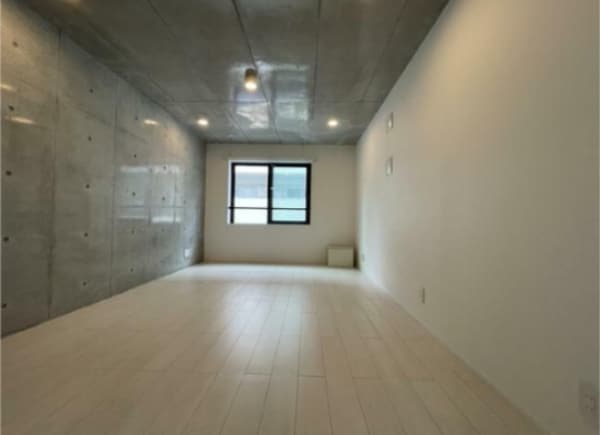 居室(9.5帖のきれいな洋室。)