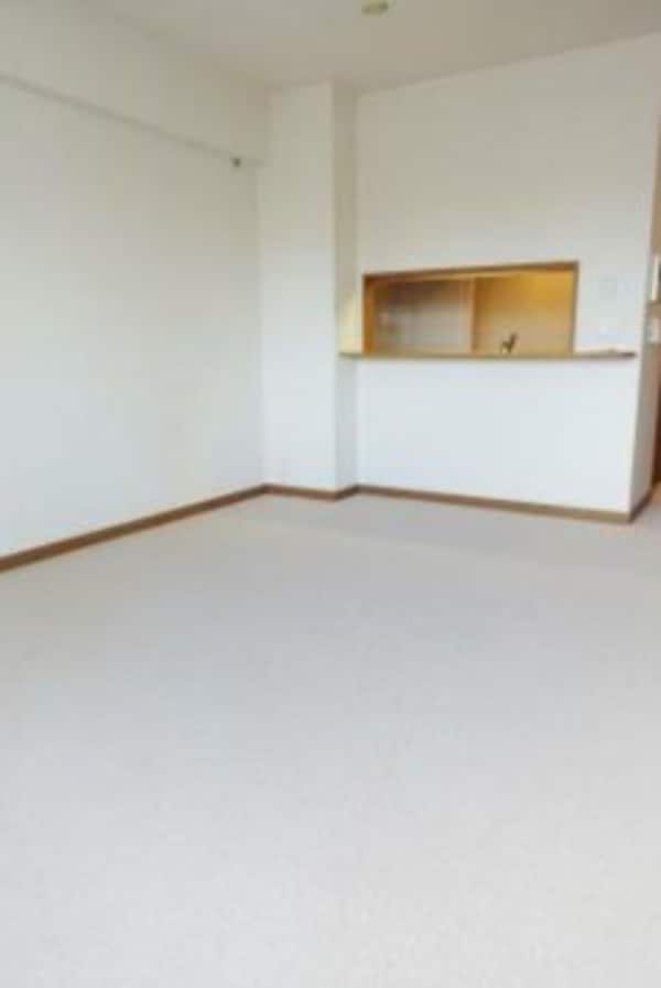 居室(13.5帖のきれいなLDK。)
