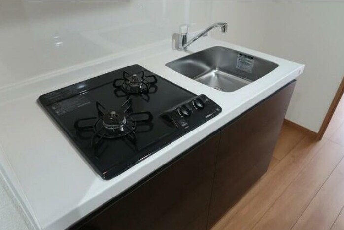 物件内観写真3　(システムキッチン。)