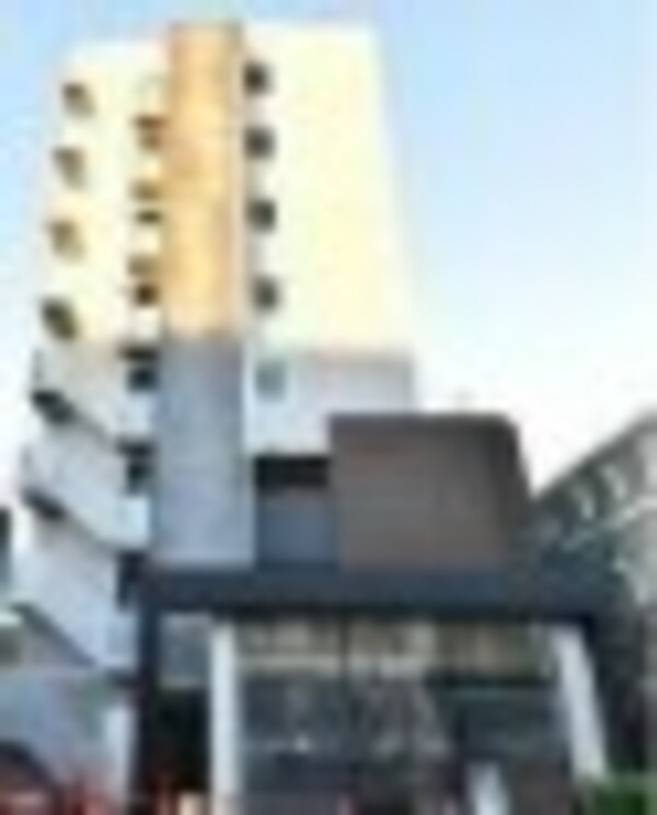 外観(鉄筋コンクリート造のがっちりとした建物。)