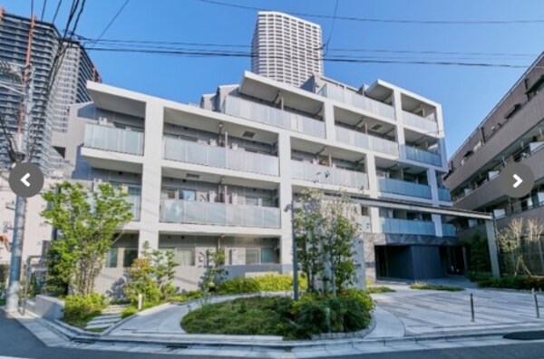 外観(鉄筋コンクリート造のがっちりとした建物。)
