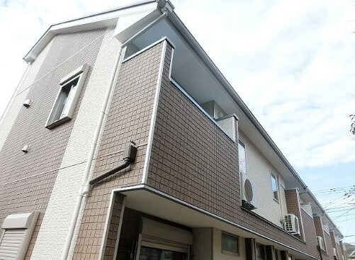 物件外観写真1　(綺麗な外観。)