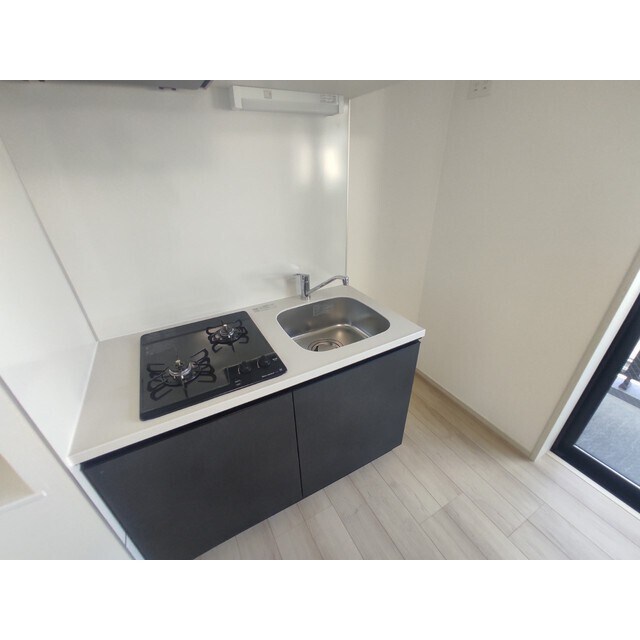 物件内観写真5　(システムキッチン。)