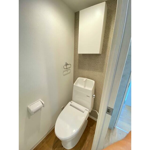 トイレ(温水洗浄便座。)