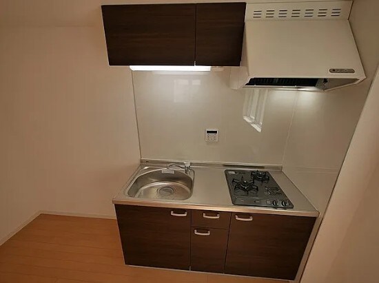 物件内観写真3　(システムキッチン。)