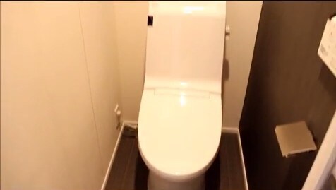 物件内観写真7　(温水洗浄便座完備。)