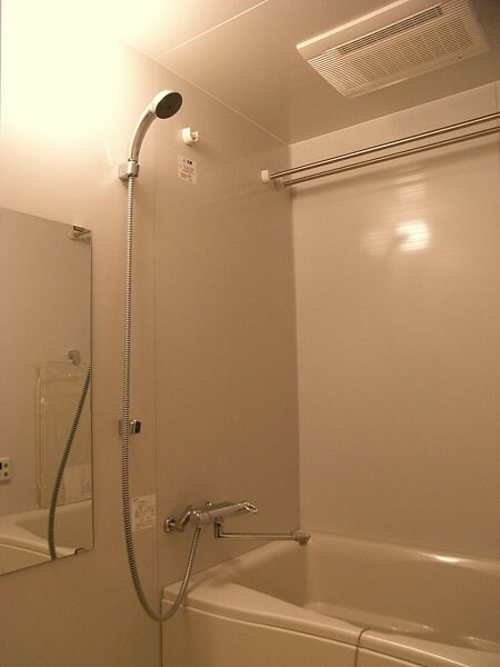 物件内観写真5　(浴室乾燥機・追い焚き機能付き！)