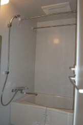 物件内観写真6　(浴室乾燥機付きバス。)