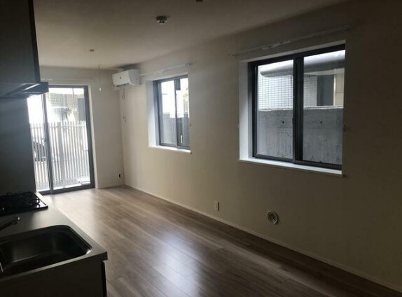 物件内観写真2　(11.9帖のきれいなLDK。)