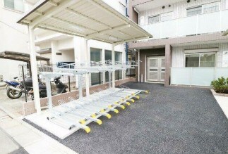 物件内観写真18　(駐輪場完備！)