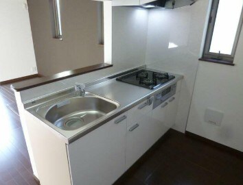 物件内観写真3　(システムキッチン。)