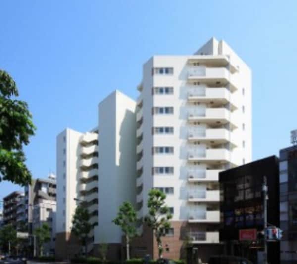 外観(鉄筋コンクリート造のがっちりとした建物。)