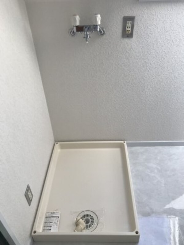 建物設備(室内洗濯機置場。)