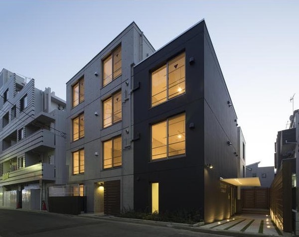 外観(鉄筋コンクリート造のがっちりとした建物。)