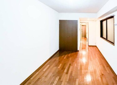 物件内観写真7　(きれいなフローリング。)