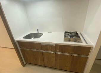 物件内観写真3　(システムキッチン。)