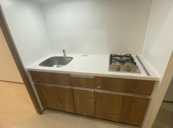 物件内観写真3　(システムキッチン。)