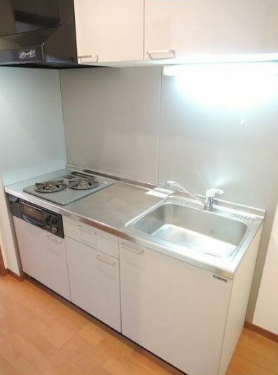 物件内観写真3　(グリル付き2口コンロ。)