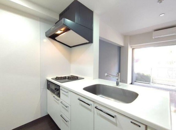 物件内観写真4　(システムキッチン。)