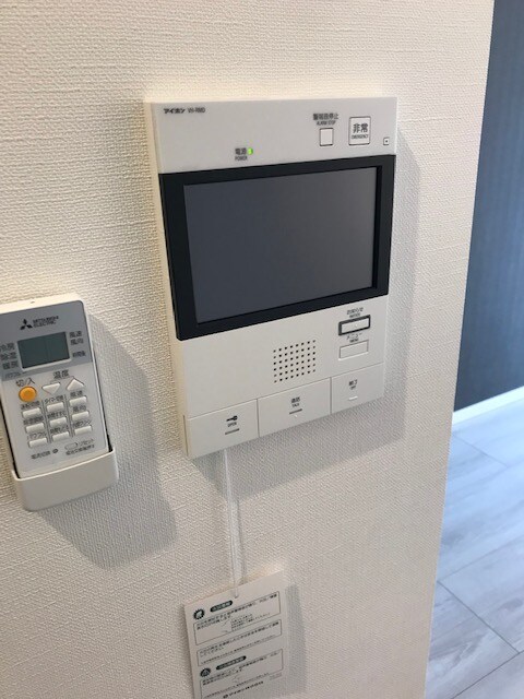 物件内観写真16　(モニター付きインターホン。)