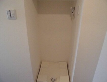 物件内観写真11　(室内洗濯機置き場。)