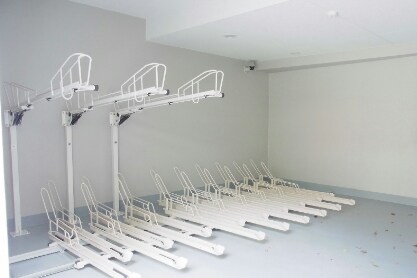 物件内観写真13　(駐輪場完備。)