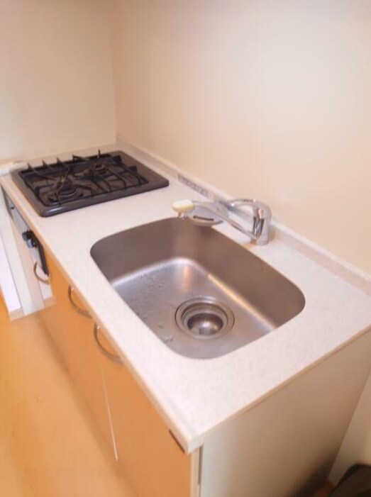 物件内観写真6　(システムキッチン。)